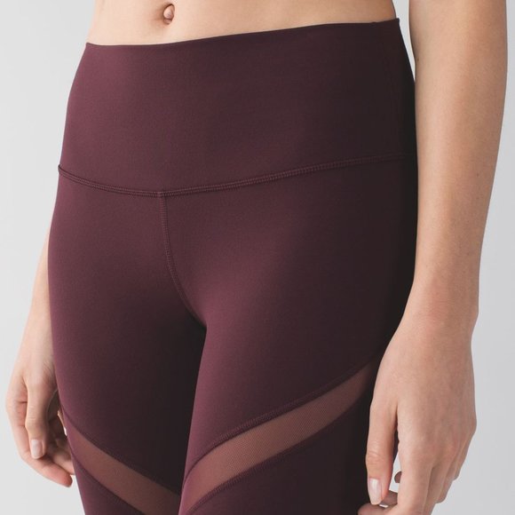 LULULEMON red high times pant wrap mesh - Picture 2 of 9